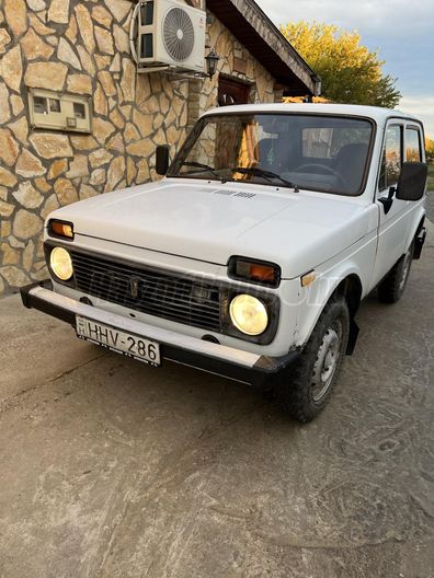 LADA NIVA 21214