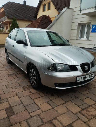SEAT IBIZA 1.4 16V Stella