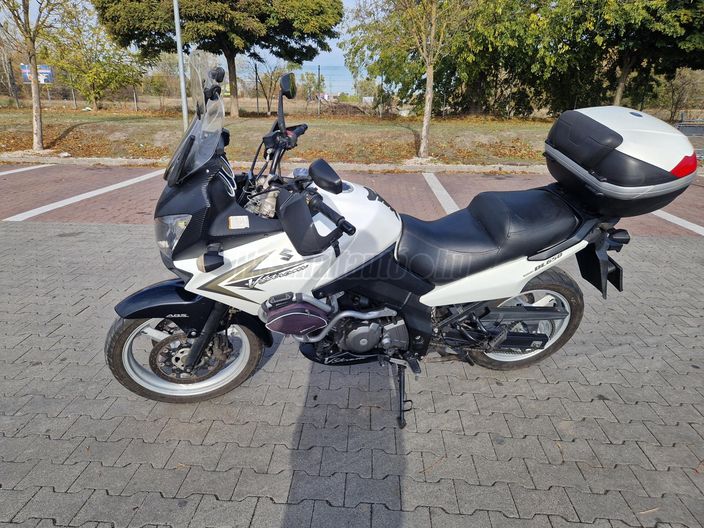 SUZUKI DL 650