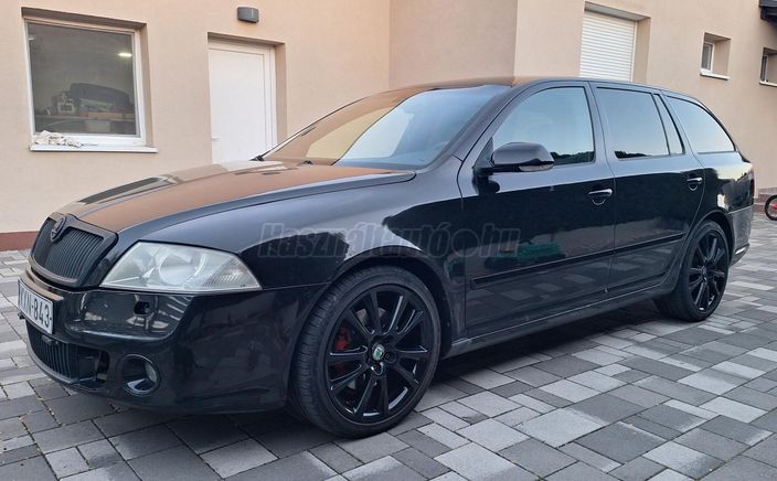 SKODA OCTAVIA Combi RS 2.0 PD TDI