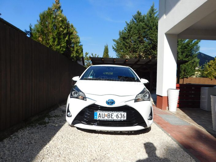 TOYOTA YARIS 1.5 VVT-i Hybrid Active City e-CVT
