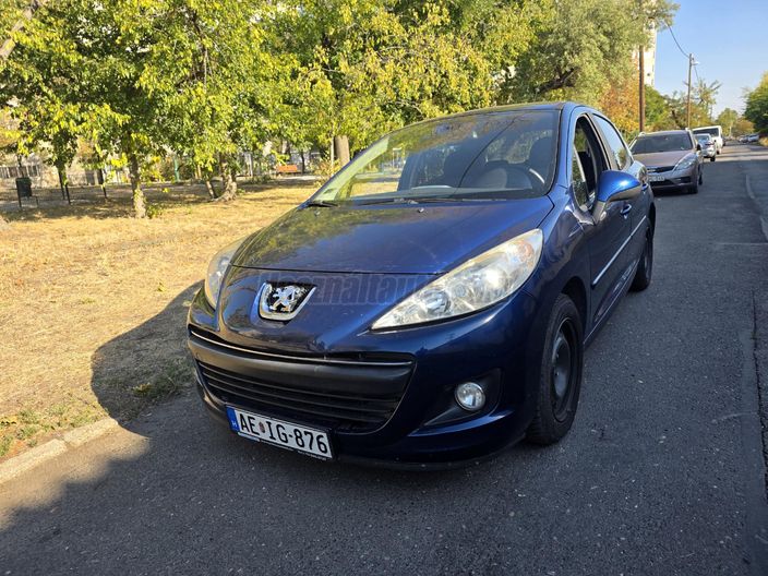 PEUGEOT 207 1.4 VTi Trendy