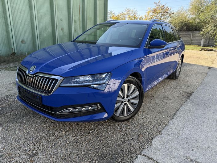 SKODA SUPERB Combi 2.0 TDI SCR Style DSG