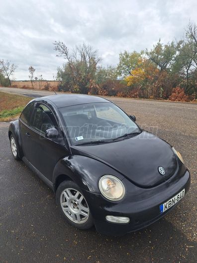 VOLKSWAGEN NEW BEETLE 2.0