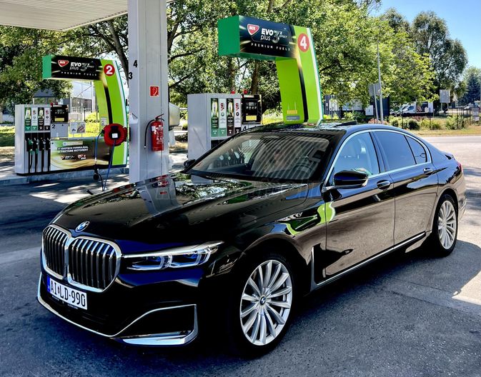 BMW 740 740d xDrive (Automata)