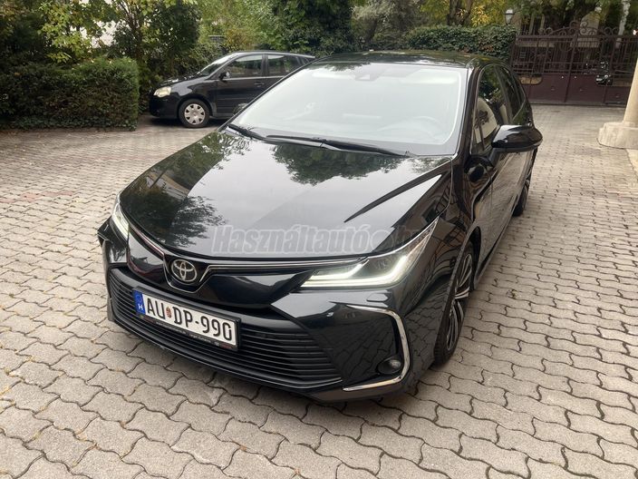 TOYOTA COROLLA Sedan 1.5 Comfort Style Tech