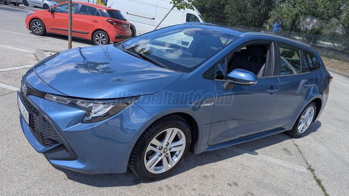 TOYOTA COROLLA Touring Sports 2.0 Hybrid Comfort Tech e-CVT