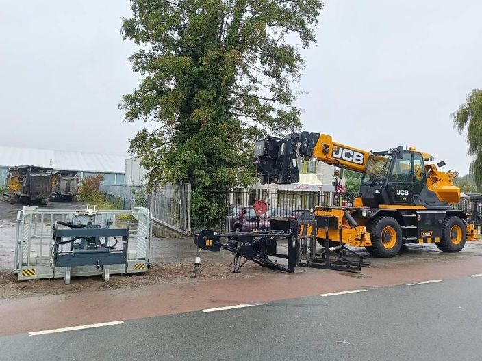 JCB 5.5.21 teleszkópos rakodó (Emelőkosár+csörlő!) 9/36