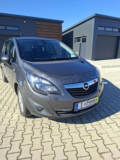 OPEL MERIVA B 1.4 T Enjoy