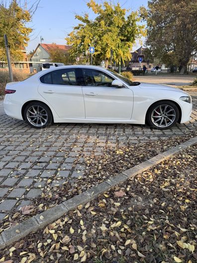 ALFA ROMEO GIULIA 2.2 D Super