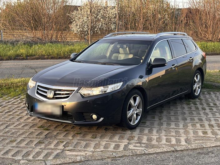 HONDA ACCORD Tourer 2.4 Executive Advanced Safety (Automata)