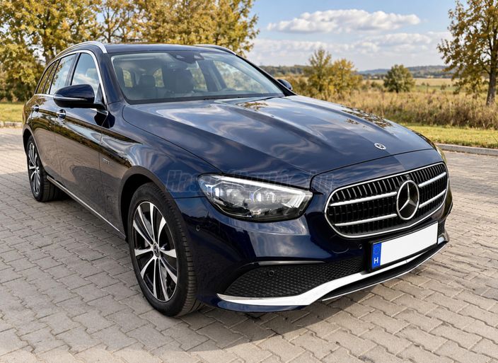 MERCEDES-BENZ E 300 de T 9G-TRONIC Plug-in hybrid