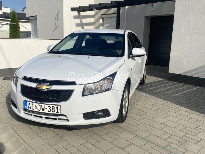 CHEVROLET CRUZE 2.0 D LS Plus