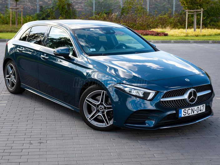 MERCEDES-BENZ A 220 4Matic AMG Line 7G-DCT