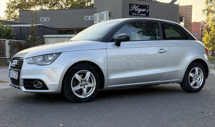 AUDI A1 1.6 TDI DPF Attraction