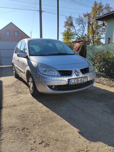 RENAULT SCENIC Scénic 1.5 dCi Dynamique