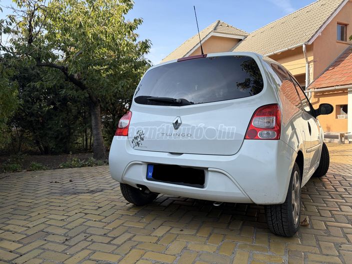 RENAULT TWINGO 1.2 16V Night&Day