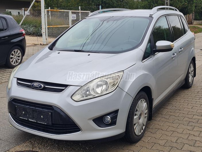FORD C-MAX Grand 1.6 VCT Champions [7 személy]