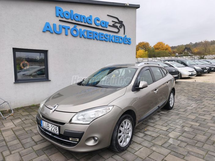 RENAULT MEGANE Grandtour 1.4 TCe Privilege