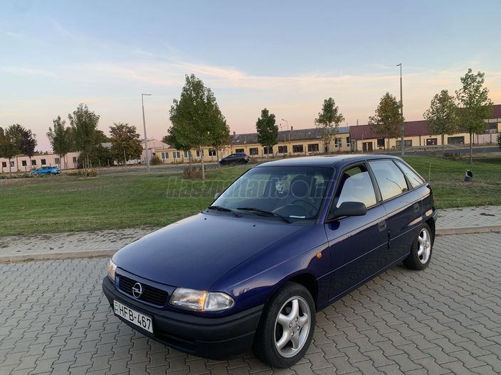 OPEL ASTRA F 1.4 Classic GL