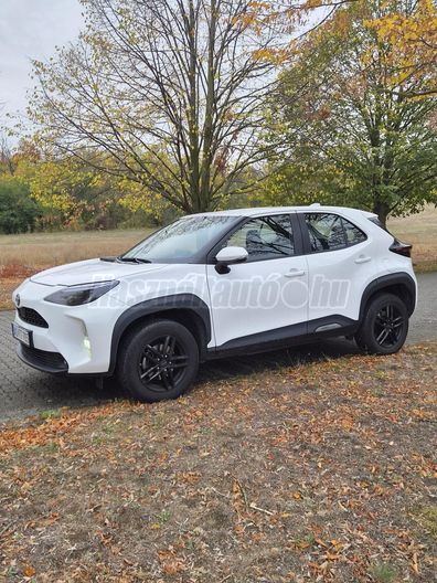 TOYOTA YARIS CROSS 1.5 Hybrid Comfort Style Tech e-CVT