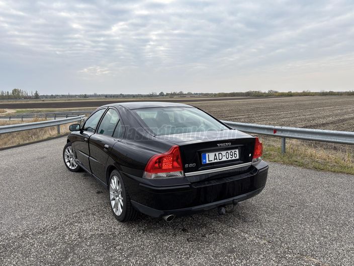 VOLVO S60 2.4 D Momentum