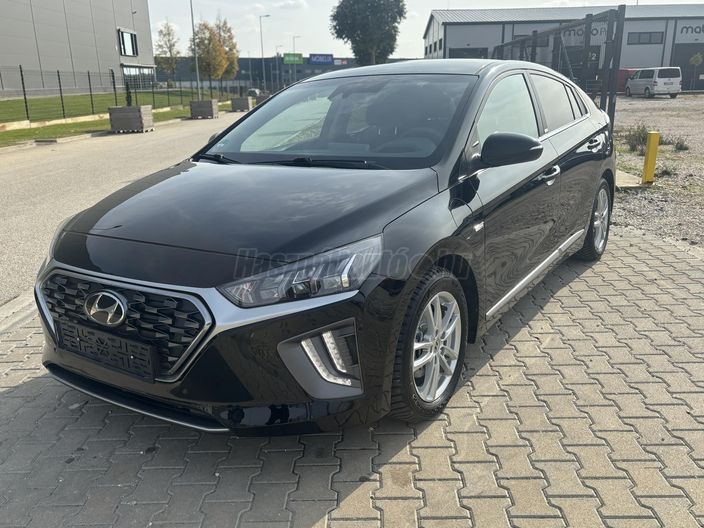 HYUNDAI IONIQ plug-in 1.6 GDi Premium DCT