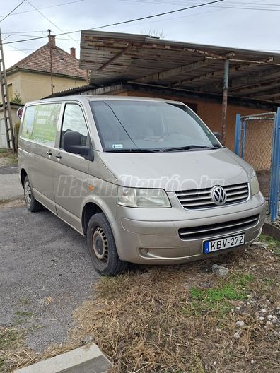 VOLKSWAGEN TRANSPORTER 1.9 TDI Caravelle