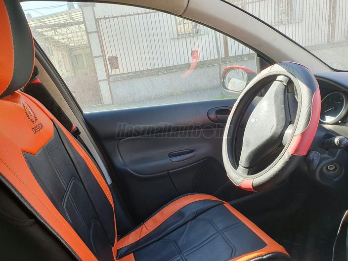 PEUGEOT 206 1.4 Urban Plus