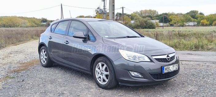 OPEL ASTRA J 1.3 CDTI EcoFLEX Enjoy