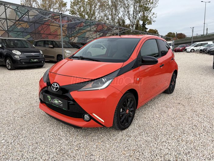 TOYOTA AYGO 1.0 x-cite