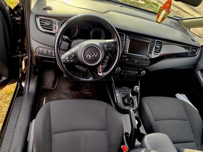 KIA CARENS 1.7 CRDI HP EX Limited DCT [7 személy]
