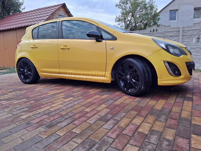 OPEL CORSA D 1.4 Color Edition