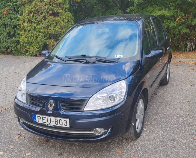 RENAULT SCENIC