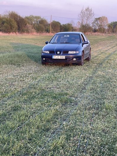 SEAT LEON 1.9 PD TDI Sport R