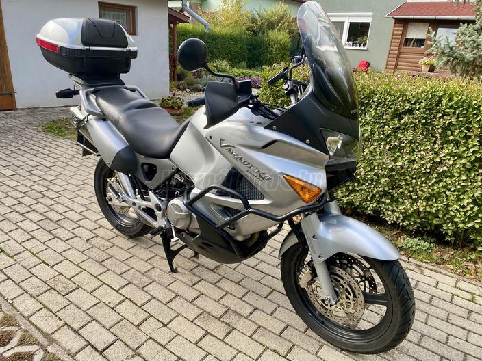 HONDA XL 1000 V  (VARADERO)