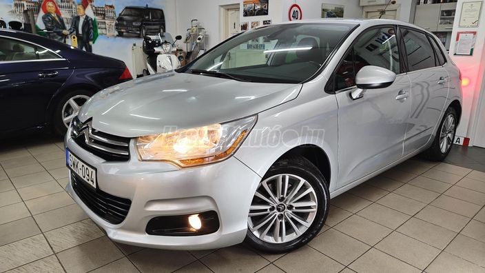 CITROEN C4 1.6 VTi Sélection