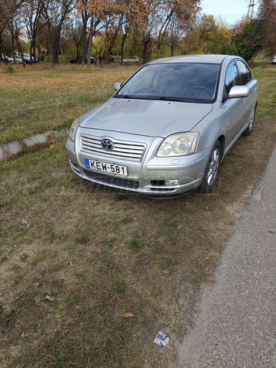 TOYOTA AVENSIS 2.0 D Sol Executive