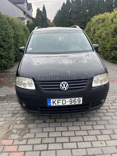 VOLKSWAGEN TOURAN 2.0 PD TDI Trendline