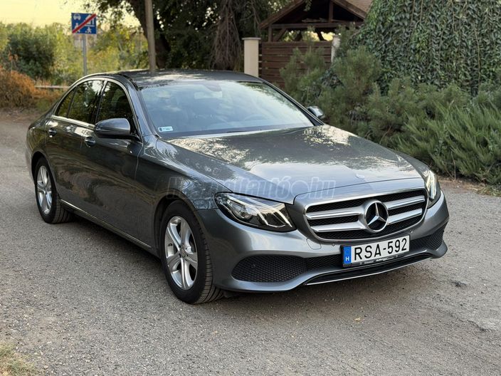 MERCEDES-BENZ E 220 d 9G-TRONIC