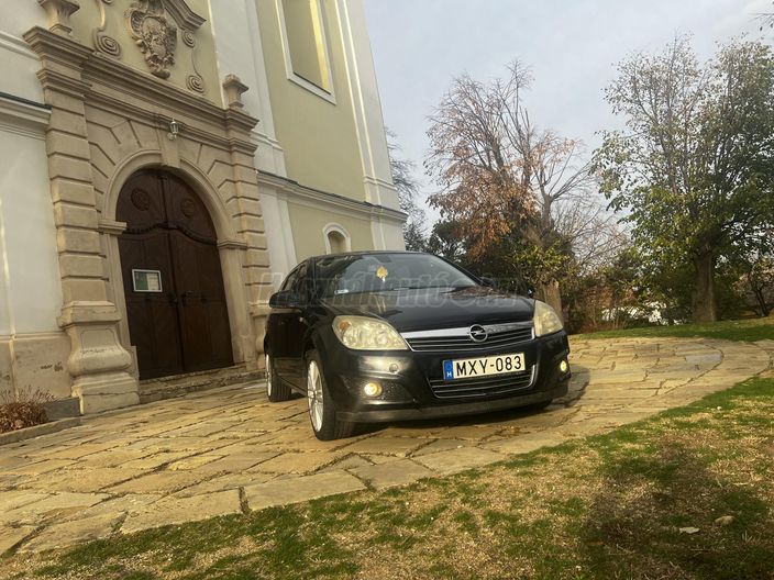 OPEL ASTRA H 1.7 CDTI Enjoy