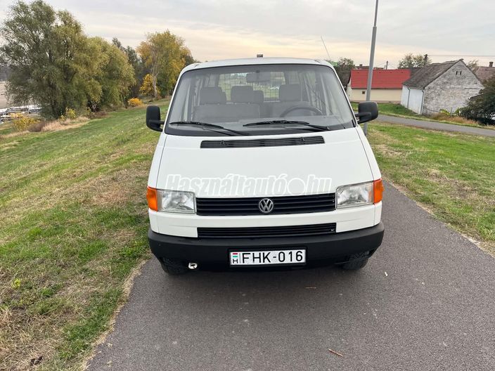 VOLKSWAGEN TRANSPORTER T4 2.4 Syncro 7DA 1F5 0