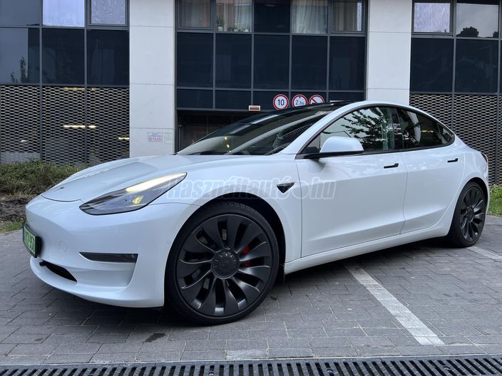 TESLA MODEL 3 Performance AWD (Automata)