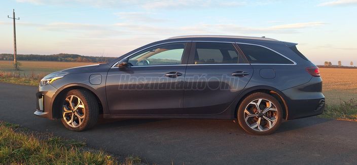KIA CEE'D Ceed SW 1.6 GDI PHEV Platinum DCT