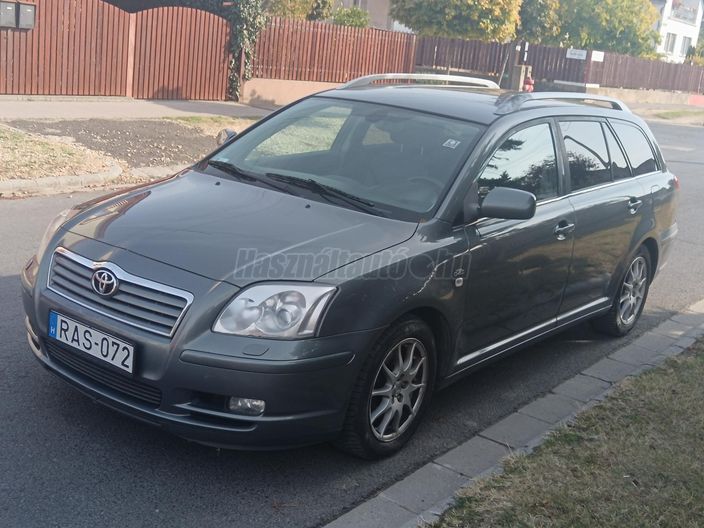 TOYOTA AVENSIS Wagon 2.0 D Sol Technic