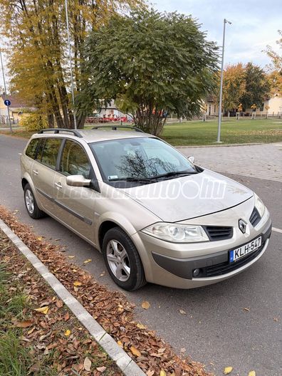 RENAULT MEGANE Grandtour 1.6 Privilege