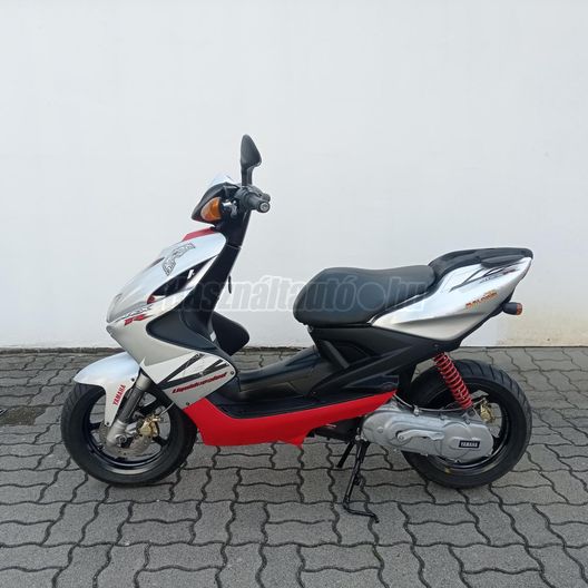 YAMAHA AEROX RACING