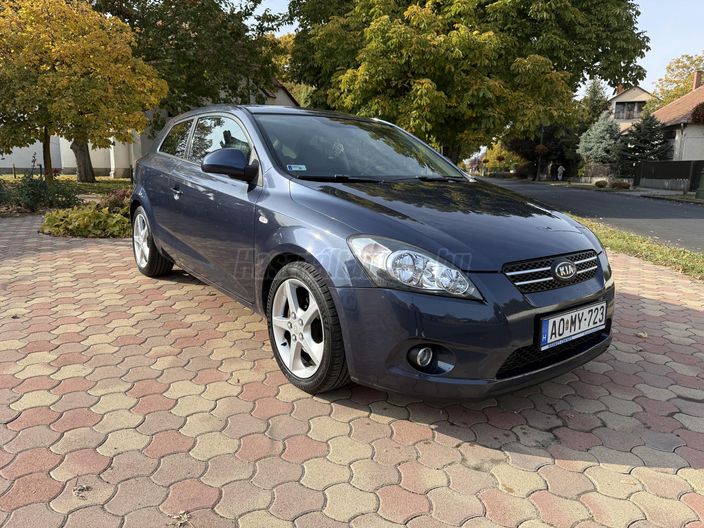 KIA PRO CEE'D 2.0 CRDi TX