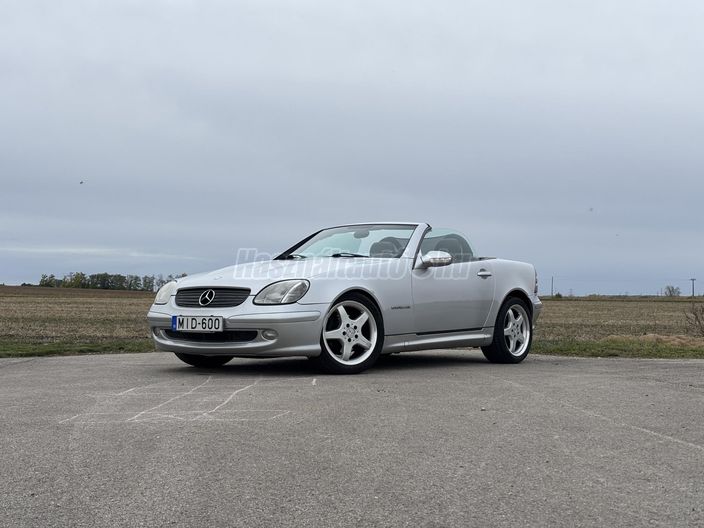 MERCEDES-BENZ SLK 200 Kompressor (Automata)