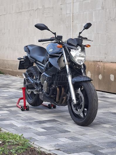 YAMAHA XJ 6 N